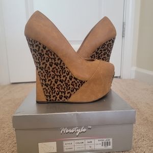 Cheetah Peeptoe Wedges